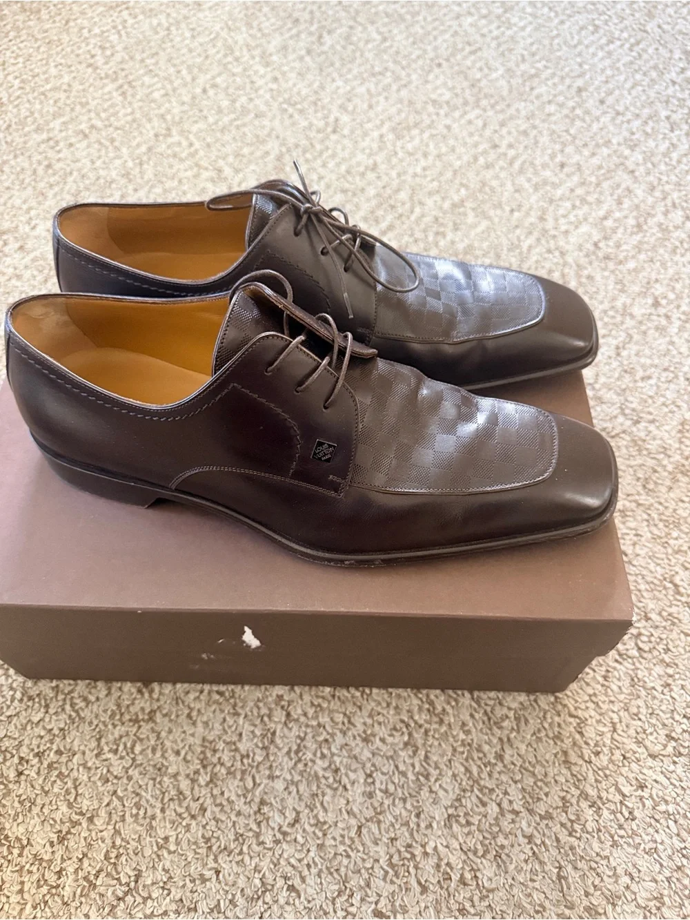 Louis Vuitton Men's Dark Brown Leather Oxford Shoes